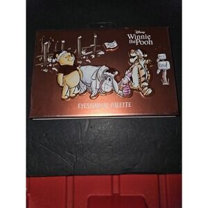 Taste Beauty Disney's Winnie The Pooh Eyeshadow Palette‎ Holiday Set New! 12...